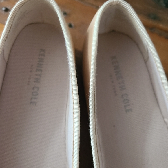 Kenneth Cole New York Women's Brigid Flat Espadrille with Stud Ballet Size 9M - Picture 5 of 6